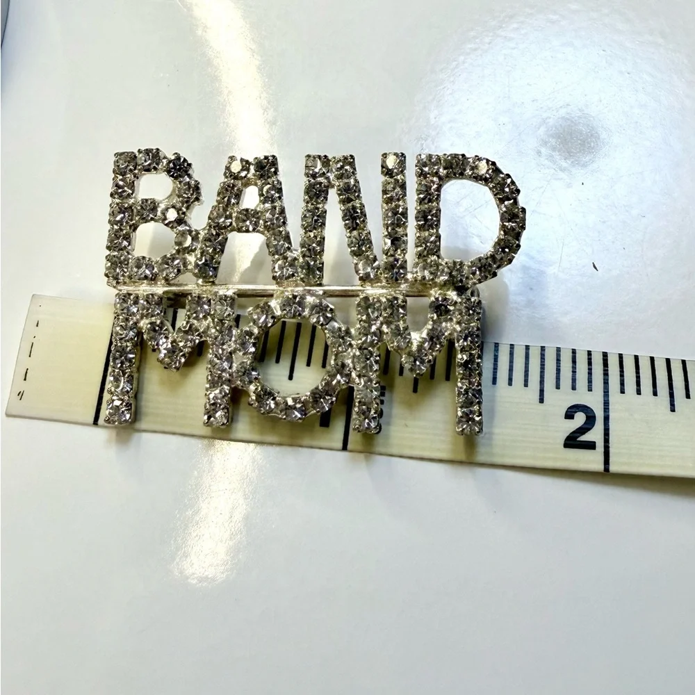 🧚🏻‍♀️ Silver Crystal Band Mom Brooch - Picture 8 of 10